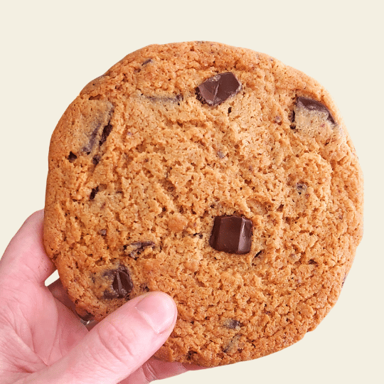 Galleta de peanut butter y chocolate
